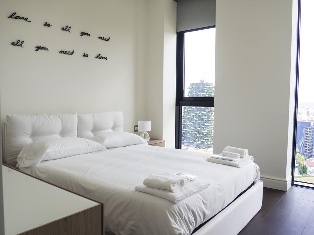 Hemeras Boutique Homes - Design Flats Near The City Center Milan Bagian luar foto
