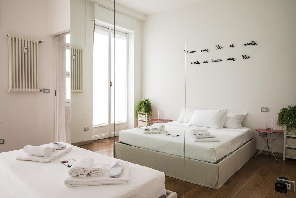 Hemeras Boutique Homes - Design Flats Near The City Center Milan Bagian luar foto