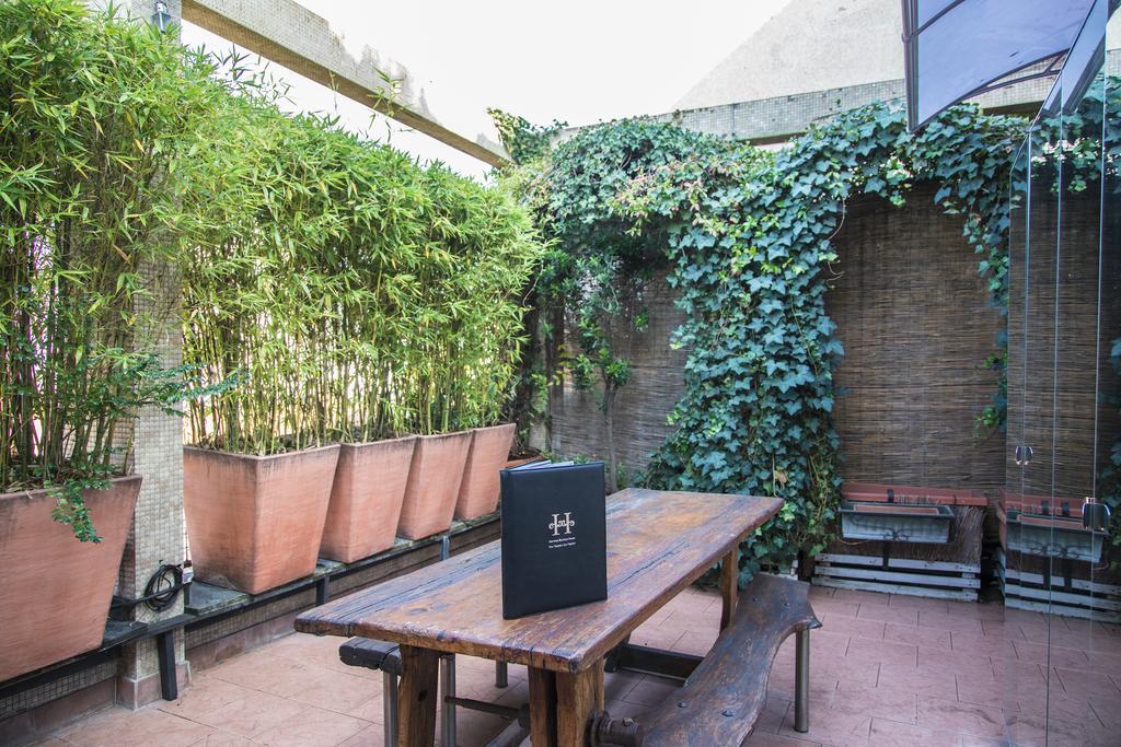 Hemeras Boutique Homes - Design Flats Near The City Center Milan Bagian luar foto